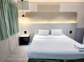 SEATEL Phuket, Patong Beach